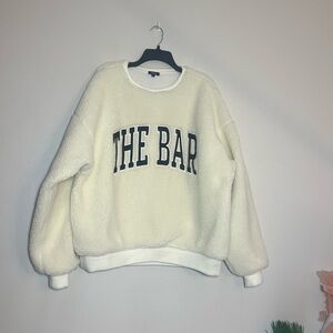 THE BAR Apres Gigi Sherpa Fleece Graphic Sweatshirt Sweater XL